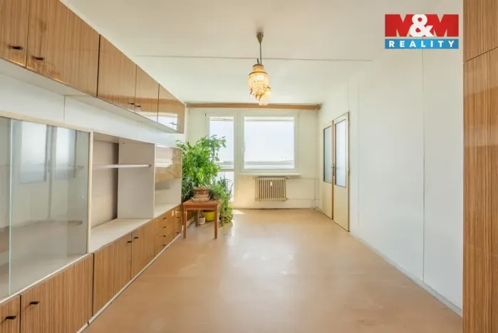 Prodej bytu 3+1, Kladno - Kročehlavy, Děčínská, 76 m2
