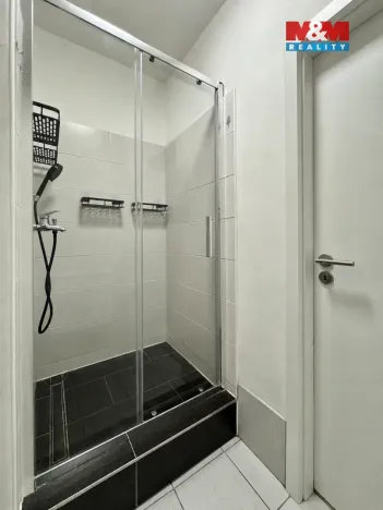 Pronájem bytu 2+1, Chomutov, Blatenská, 51 m2