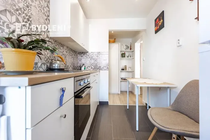 Pronájem bytu 1+1, Teplice, Duchcovská, 37 m2