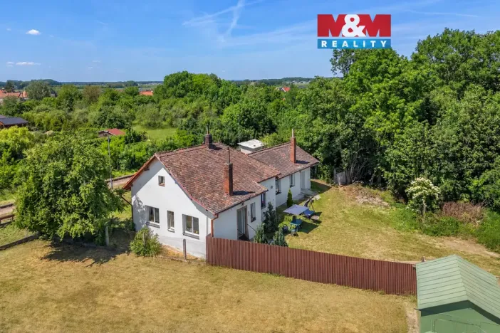 Prodej rodinného domu, Staré Jesenčany, 110 m2
