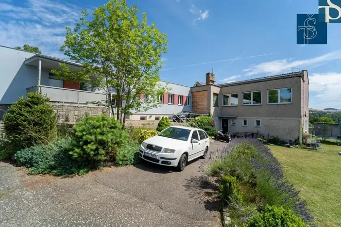 Prodej výrobních prostor, Mrač, 1020 m2