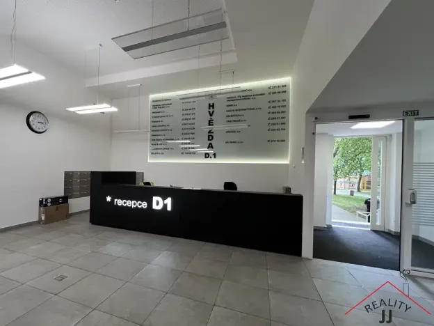 Pronájem kanceláře, Praha - Veleslavín, Na okraji, 172 m2