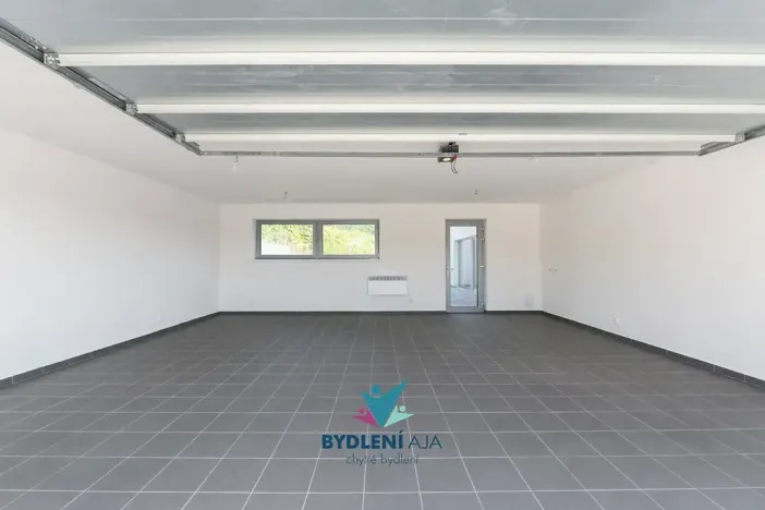 Prodej rodinného domu, Dubí, V Aleji, 206 m2
