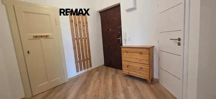 Pronájem bytu 2+kk, Praha - Záběhlice, Záběhlická, 45 m2