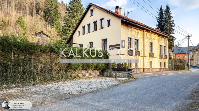 Prodej vily, Svoboda nad Úpou, Nový svět, 490 m2