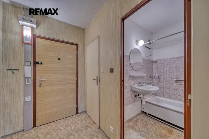 Prodej bytu 2+kk, Kolín, Želivského, 42 m2