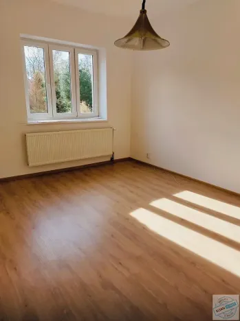 Pronájem bytu 2+1, Krnov, Petrovická, 58 m2