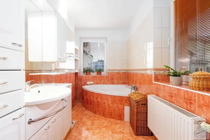 Prodej rodinného domu, Opava, Slezská, 275 m2