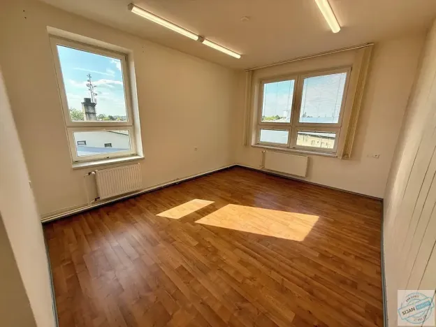 Pronájem kanceláře, Opava, 59 m2