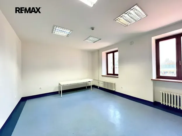 Pronájem ordinace, Kyjov, Masarykovo náměstí, 21 m2