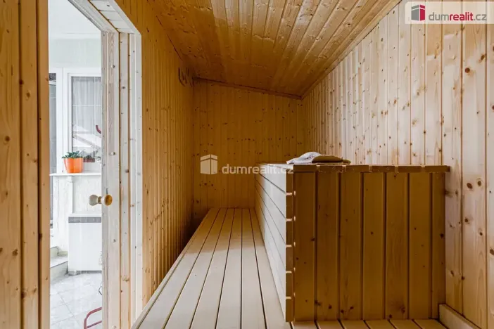 Prodej rodinného domu, Kyselka, 260 m2