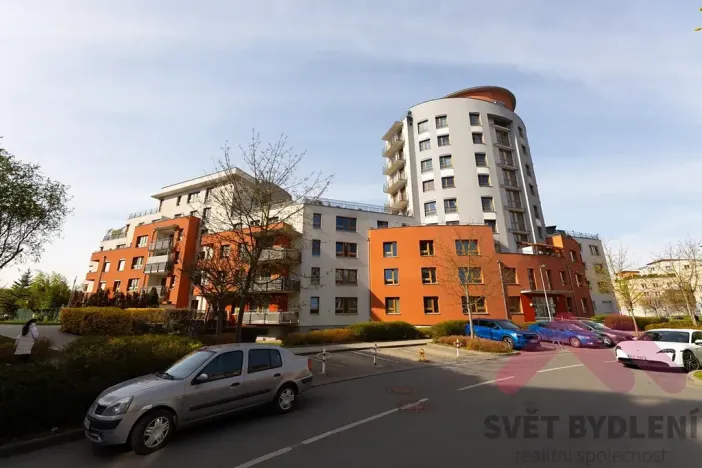 Pronájem bytu 3+kk, Praha - Záběhlice, Mattioliho, 82 m2