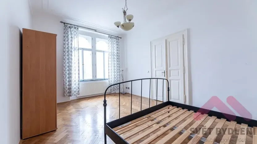Pronájem bytu 2+kk, Praha - Karlín, Sokolovská, 48 m2