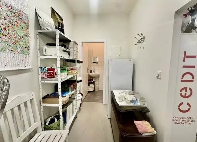 Pronájem obchodního prostoru, Brno, Poštovská, 32 m2