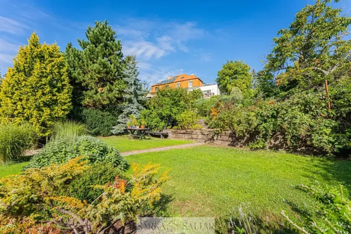 Pronájem bytu 2+kk, Praha - Smíchov, Pod hájem, 65 m2