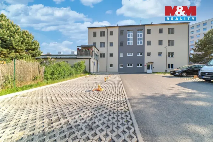 Pronájem bytu 2+kk, Plzeň - Bolevec, Žlutická, 48 m2