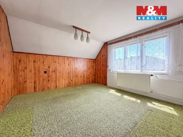 Prodej rodinného domu, Jesenice, 140 m2