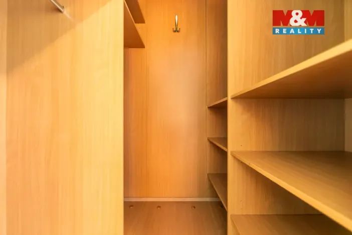 Prodej bytu 4+1, Plzeň - Bolevec, Toužimská, 88 m2