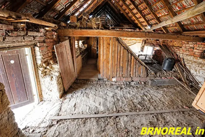 Prodej rodinného domu, Želeč, 237 m2