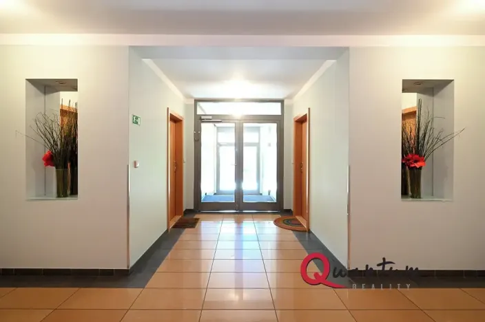 Pronájem bytu 2+kk, Praha - Smíchov, Ke Klimentce, 58 m2