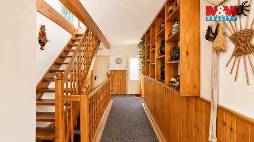 Prodej rodinného domu, Karlovy Vary - Hůrky, Pražská silnice, 240 m2