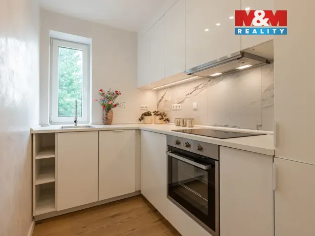 Prodej bytu 3+1, Benešov, Na Spořilově, 64 m2