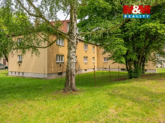 Prodej bytu 3+1, Benešov, Na Spořilově, 64 m2