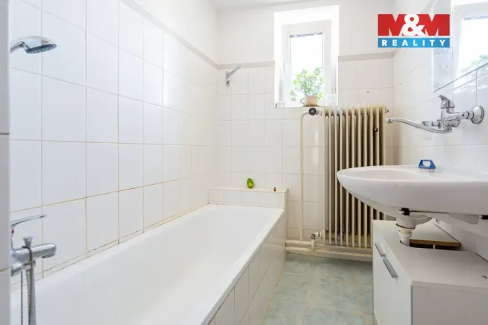 Prodej rodinného domu, Borovany - Dvorec, 220 m2