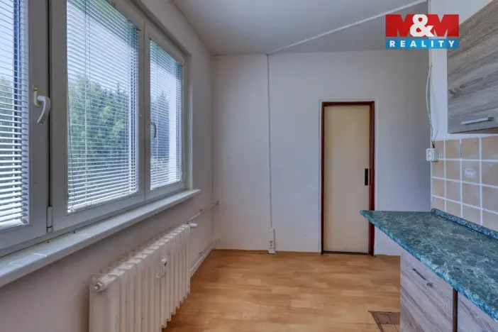 Prodej bytu 2+1, Rotava, Sídliště, 54 m2