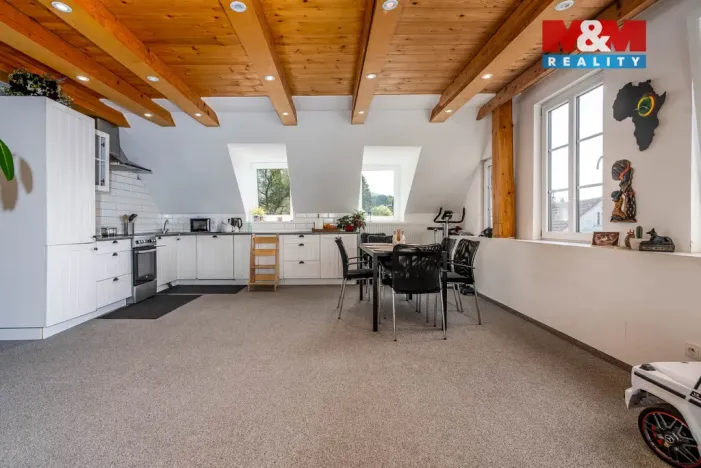 Prodej rodinného domu, Mařenice, 1190 m2