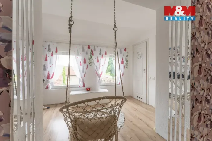 Prodej rodinného domu, Oskořínek, Novodvorská, 400 m2