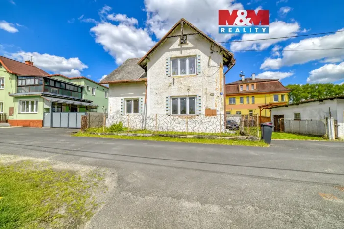 Prodej rodinného domu, Skalná, Slepá, 175 m2