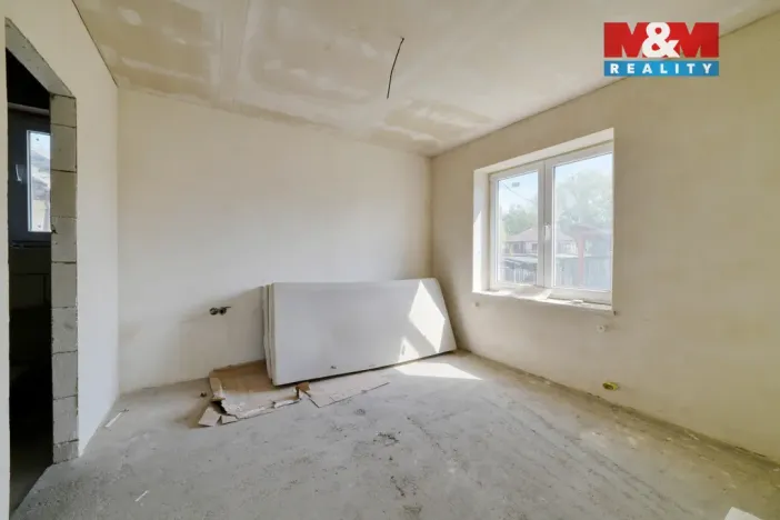 Prodej rodinného domu, Skalná, Slepá, 175 m2