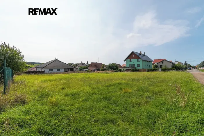 Prodej pozemku pro bydlení, Mlečice, 983 m2