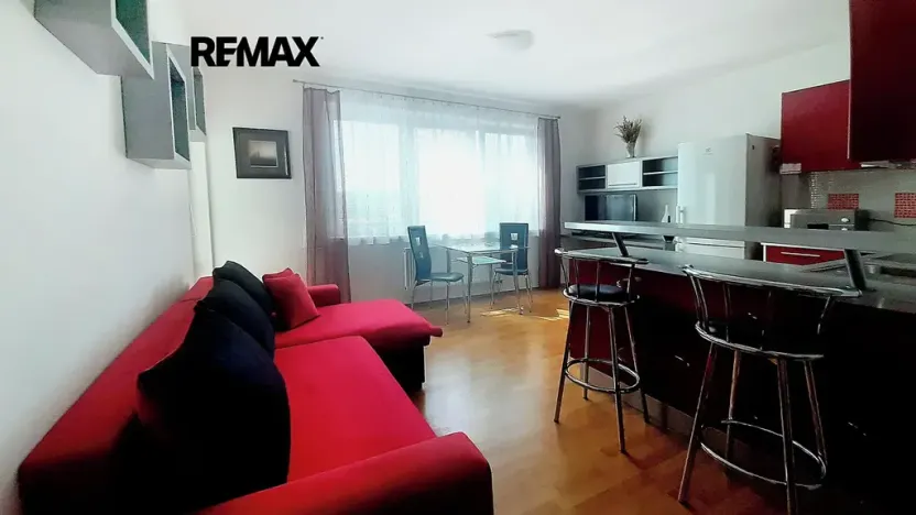 Pronájem bytu 2+kk, Kolín, Třídvorská, 63 m2