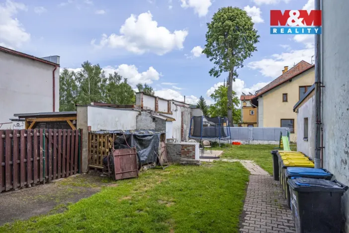 Pronájem bytu 1+1, Trutnov - Poříčí, Voletinská, 48 m2