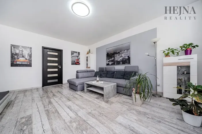 Prodej bytu 4+1, Orlová, Karla Dvořáčka, 82 m2