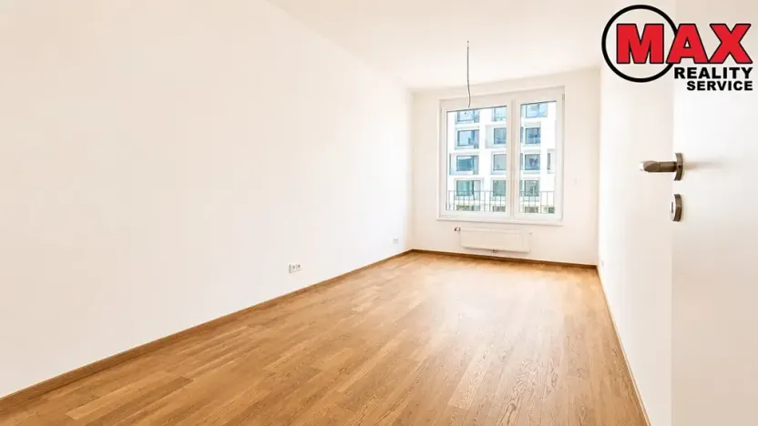Pronájem bytu 2+kk, Praha - Vysočany, Smržových, 56 m2