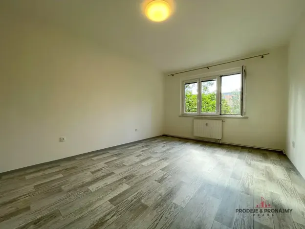 Pronájem bytu 2+1, Praha - Strašnice, Nučická, 70 m2