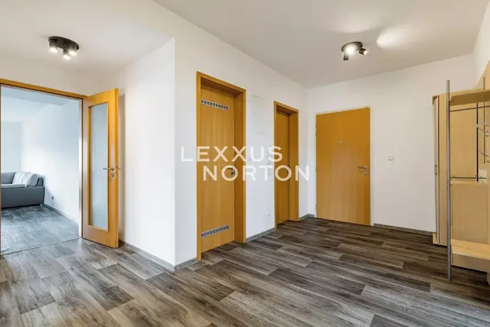 Pronájem bytu 3+kk, Praha - Liboc, Naardenská, 100 m2