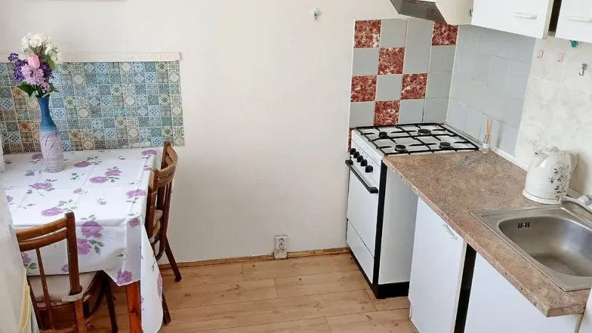 Prodej bytu 1+1, Praha - Kobylisy, Paláskova, 33 m2