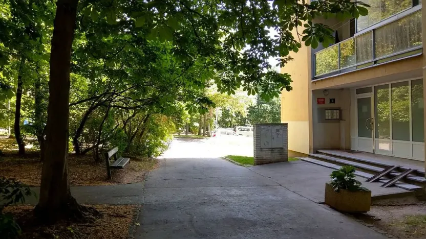 Prodej bytu 1+1, Praha - Kobylisy, Paláskova, 33 m2