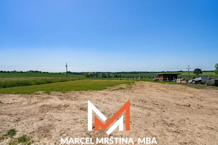 Prodej pozemku, Chvalkovice - Miskolezy, 1771 m2