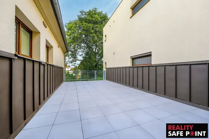 Prodej ubytování, Dobřany, Lipová, 820 m2