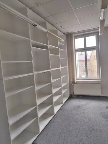 Pronájem kanceláře, Jablonec nad Nisou, Podhorská, 16 m2