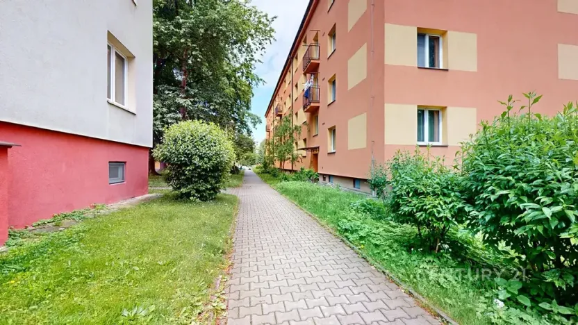 Pronájem bytu 2+1, Ostrava, Svazácká, 55 m2
