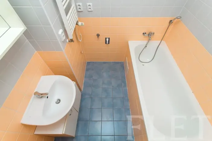 Prodej bytu 2+kk, Praha - Kbely, Pod Nouzovem, 56 m2