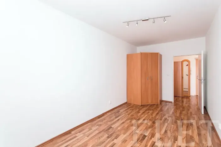 Prodej bytu 2+kk, Praha - Kbely, Pod Nouzovem, 45 m2
