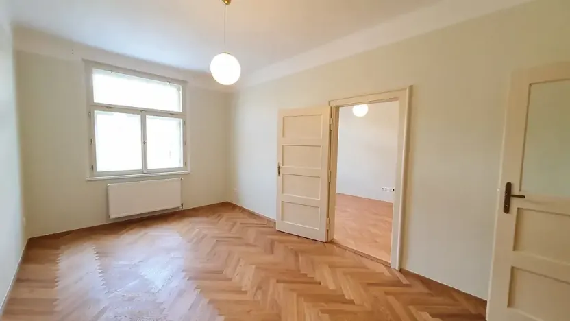 Pronájem bytu 3+1, Praha - Vinohrady, Slezská, 100 m2