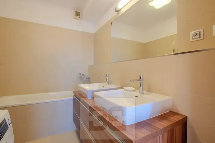 Pronájem bytu 3+kk, Praha - Velká Chuchle, 70 m2